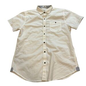 Six Lincoln Slim White button down short sleeve shirt